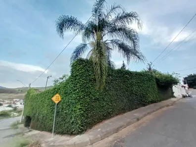 Casa com 5 Quartos à venda, 427m² no Jardim Novo Mundo, Poços de Caldas