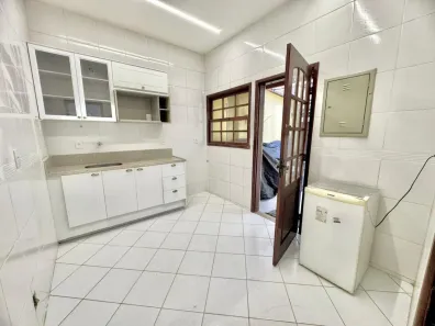 Casa com 4 Quartos à venda, 120m² no Vargem Grande, Rio de Janeiro