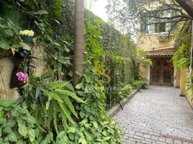 Casa de Condomínio com 4 Quartos à venda, 274m² no Jardim Paulista, São Paulo