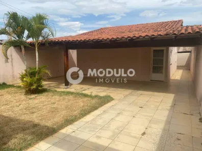 Casa com 3 Quartos à venda, 190m² no Jardim Canaã, Uberlândia