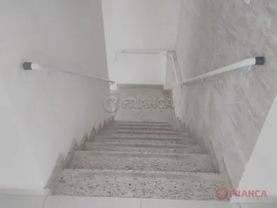 Sala Comercial para alugar, 118m² no Centro, Jacareí