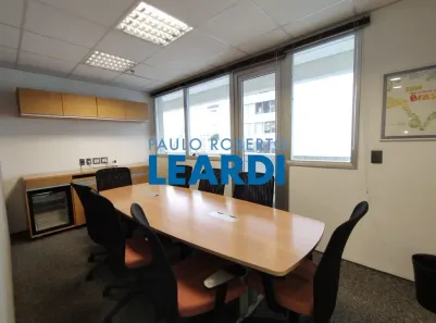 Sala Comercial à venda, 158m² no Pinheiros, São Paulo