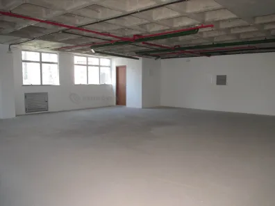 Sala Comercial à venda, 109m² no Lourdes, Belo Horizonte
