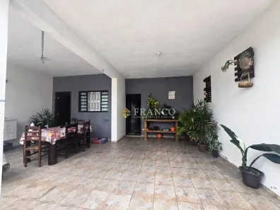 Casa com 3 Quartos à venda, 110m² no Parque Senhor do Bonfim, Taubaté