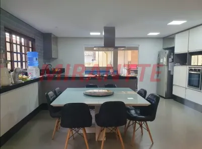 Sobrado com 3 Quartos à venda, 252m² no Bortolândia, São Paulo