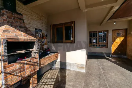 Sobrado com 2 Quartos à venda, 75m² no Vera Cruz, Gravataí