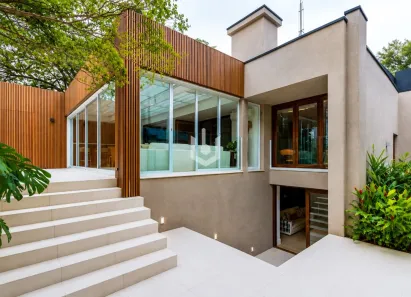 Casa com 3 Quartos à venda, 353m² no Jardim Guedala, São Paulo