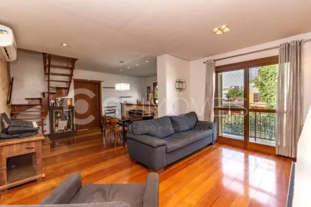 Casa com 4 Quartos à venda, 250m² no Vila Jardim, Porto Alegre