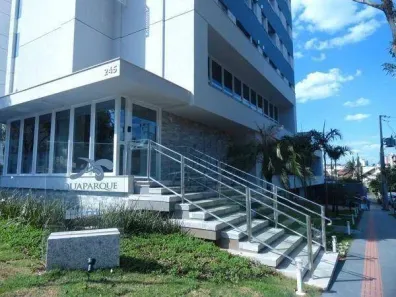 Apartamento com 3 Quartos à venda, 70m² no Vitória, Londrina