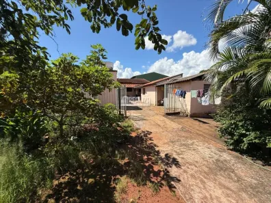 Casa com 5 Quartos à venda, 350m² no Santa Maria, Uberaba