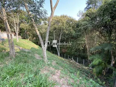 Lote/Terreno à venda, 622m² no Chácara Moinho Velho, Carapicuíba
