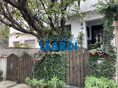 Sobrado com 3 Quartos para alugar, 180m² no Pinheiros, São Paulo