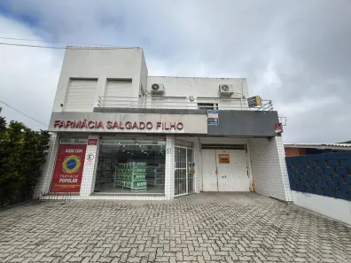 Prédio Comercial à venda, 219m² no Três Vendas, Pelotas