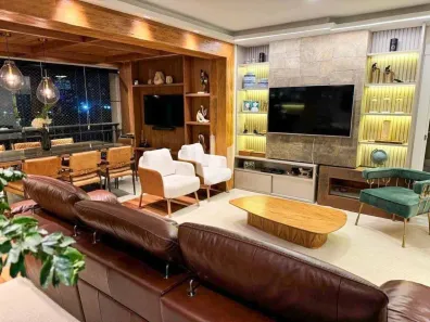 Apartamento com 3 Quartos para alugar, 134m² no Vila Olímpia, São Paulo