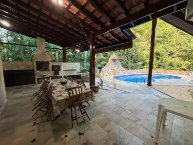 Casa de Condomínio com 4 Quartos à venda, 197m² no Guaratuba, Bertioga