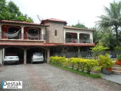 Casa com 4 Quartos à venda, 340m² no 9 de Abril, Barra Mansa