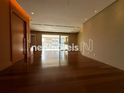 Apartamento com 3 Quartos para alugar, 173m² no Vila Uberabinha, São Paulo