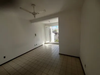 Kitnet com 1 Quarto para alugar, 25m² no Floresta, Porto Alegre