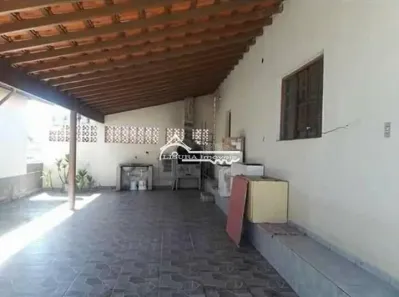 Casa com 2 Quartos à venda, 60m² no Parque Imperial, Jacareí