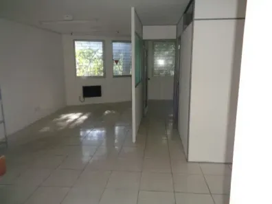 Sala Comercial à venda, 54m² no Petrópolis, Porto Alegre