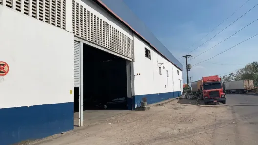 Galpão/Depósito/Armazém à venda, 3900m² no Distrito Industrial I, Manaus