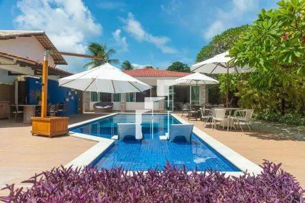 Casa com 6 Quartos para alugar, 450m² no Ponta de Serrambi, Ipojuca
