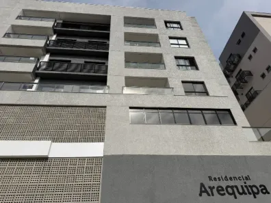 Apartamento com 2 Quartos à venda, 60m² no Nações, Balneário Camboriú