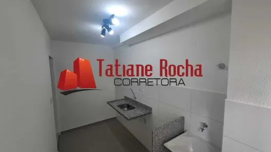 Apartamento com 2 Quartos para alugar, 10m² no Mangabeira, Feira de Santana