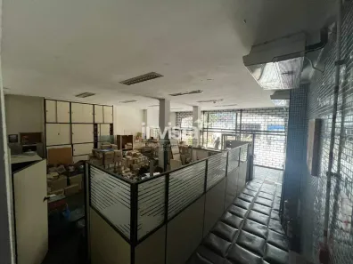 Ponto Comercial para alugar, 550m² no Centro, Santos