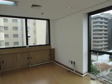 Sala Comercial para alugar, 42m² no Moinhos de Vento, Porto Alegre