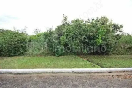 Lote/Terreno à venda, 2037m² no Boungaiville, Peruíbe