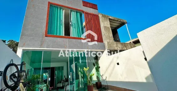 Casa com 3 Quartos para alugar, 300m² no São Francisco, Ilhéus