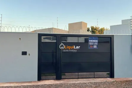 Casa com 2 Quartos à venda, 75m² no Jardim Itamaracá, Campo Grande