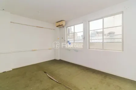 Sala Comercial à venda, 24m² no Centro Histórico, Porto Alegre