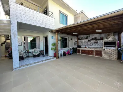 Casa com 4 Quartos à venda, 140m² no Buraquinho, Lauro de Freitas