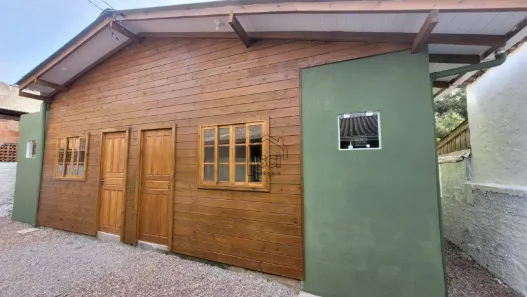 Casa com 2 Quartos para alugar, 50m² no Ponte do Imaruim, Palhoça