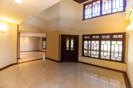 Casa de Condomínio com 4 Quartos à venda, 368m² no Badu, Niterói