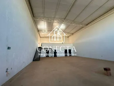 Galpão/Depósito/Armazém para alugar, 335m² no Novo Mundo, Uberlândia