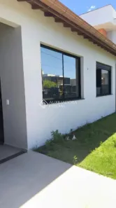 Casa com 2 Quartos para alugar, 106m² no Campeche, Florianópolis
