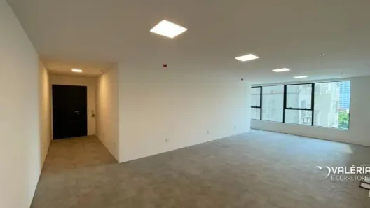 Sala Comercial para alugar, 54m² no Nazaré, Belém