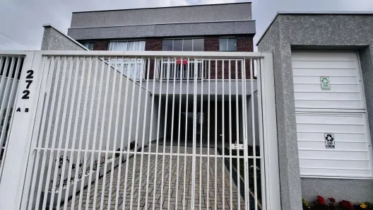 Sobrado com 3 Quartos à venda, 102m² no São Braz, Curitiba