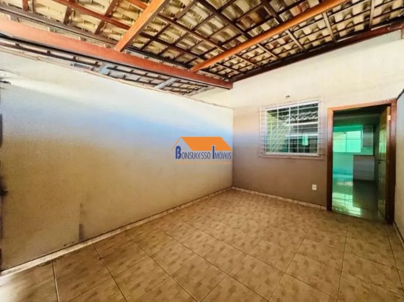 Casa com 2 quartos — Jardim Leblon, Belo Horizonte