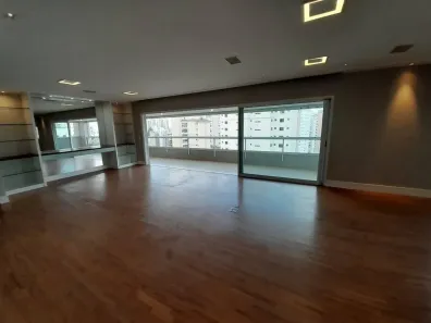 Apartamento com 3 Quartos para alugar, 211m² no Vila Andrade, São Paulo