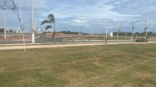 Lote/Terreno à venda, 200m² no São Francisco, Cuiabá