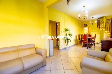 Casa com 8 Quartos à venda, 262m² no Horto Florestal, Belo Horizonte