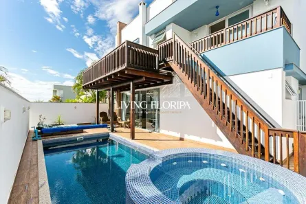 Casa de Condomínio com 4 Quartos à venda, 363m² no Morro das Pedras, Florianópolis