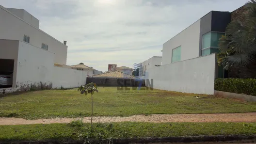 Lote/Terreno à venda, 450m² no Residencial Lago Sul, Bauru