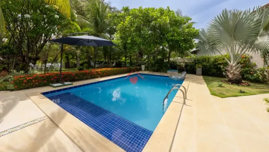 Casa de Condomínio com 5 Quartos para alugar, 348m² no Guarajuba (Monte Gordo), Camaçari