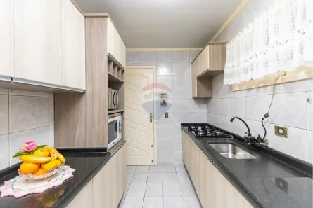 Casa com 3 Quartos para alugar, 75m² no Centro, Pinhais