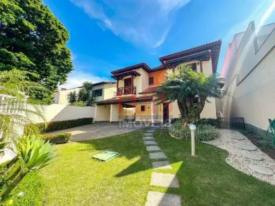 Casa com 3 Quartos à venda, 289m² no Camboinhas, Niterói